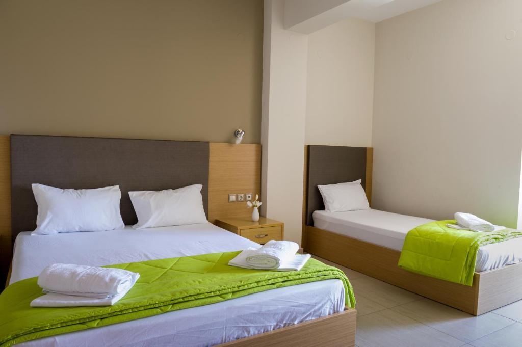 Paralía Niriides Studios And Apartments الغرفة الصورة